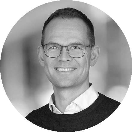 Antti Mikkonen, Kiinteistönvälittäjä, LKV